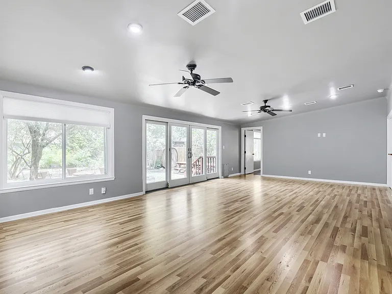 210 Nelray Blvd — Photo 10