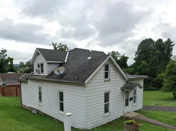 434 Barnes St, Fairmont, WV 26554