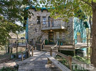 5520 Lockridge Rd, Durham, NC 27705