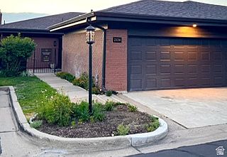 1st image of 2124 Ridgewood Way
