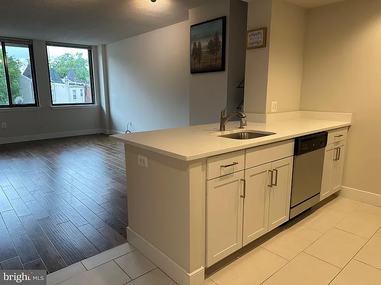 50 Florida Ave NE #222 — Photo 8