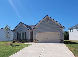 111 Breakwater Way, Perry, GA 31069