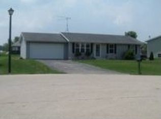 110 Cloud Mist Ct, Capron, IL 61012