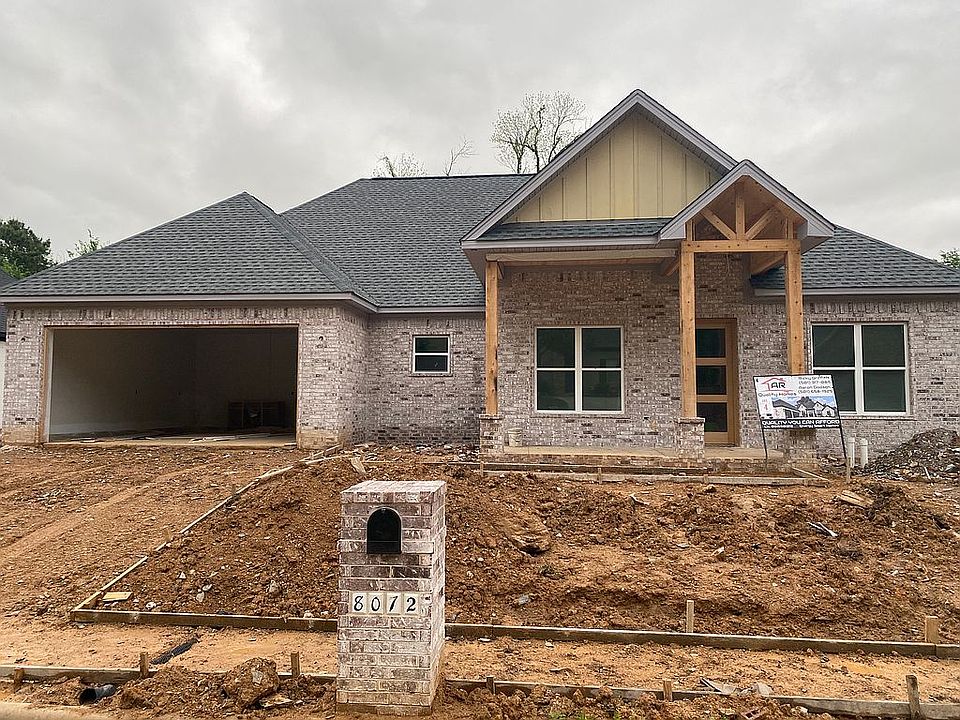 1st image of 8012 N Shoreline Blvd