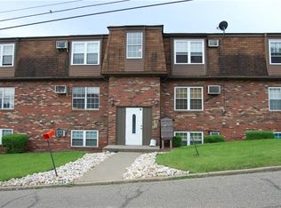 230 Hallock Ave APT 31, Mingo Junction, OH 43938