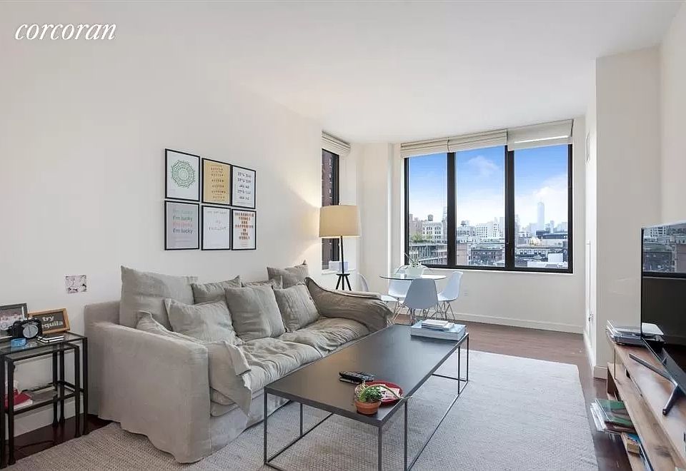 1st image of 101 W 24th St APT 10C