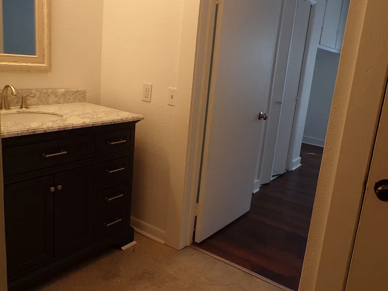 103 McMinn Ave — Photo 9