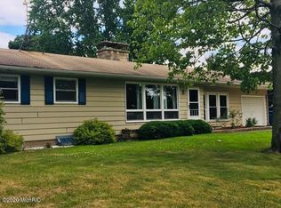1989 Ogden Ave, Benton Harbor, MI 49022