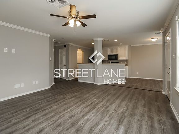 4th image of 15822 Scenic Water Dr