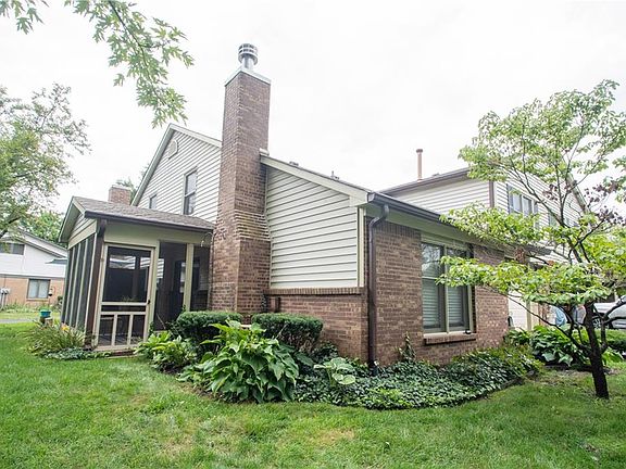 3rd image of 2590 N Willow Way