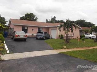 10960 NW 27th Pl, Sunrise, FL 33322