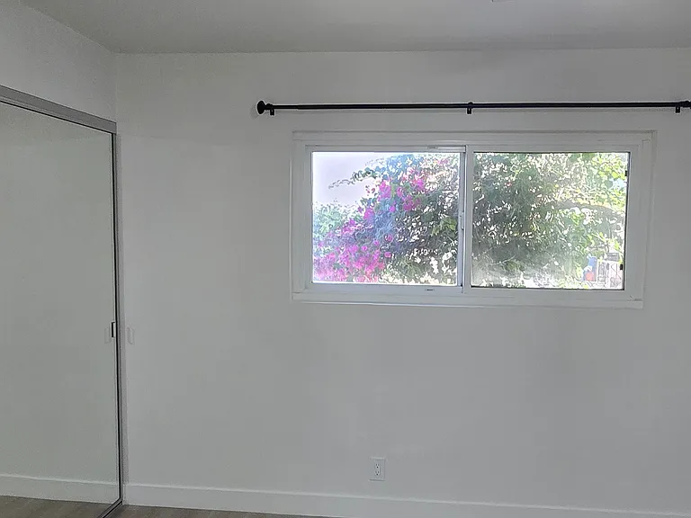 12655 Columbia Way — Photo 16