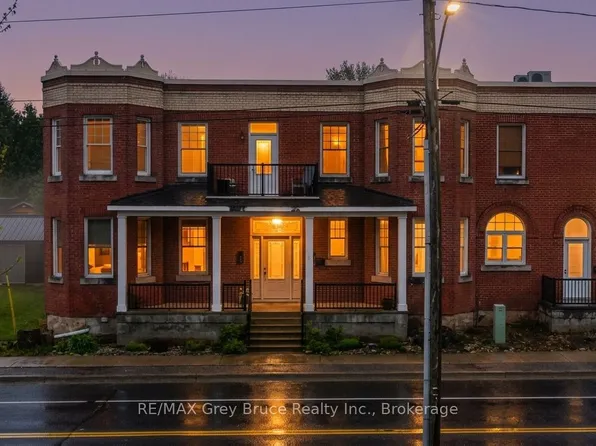 355 Princess St #6, Georgian Bluffs, ON N0H 2K0