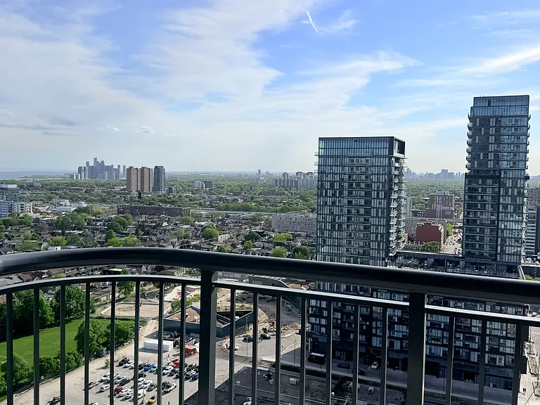 1185 Dupont St #2101 — Photo 13