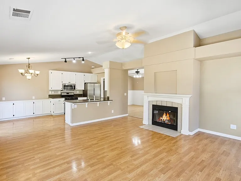5135 Tehachapi Way — Photo 9