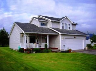 6480 Colonial Way, Tillamook, OR 97141