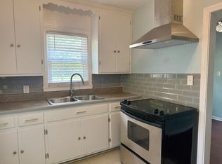 335 Nathan Hunt Dr, High Point, NC 27260