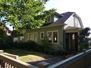 726 22nd Ave E, Seattle, WA 98112