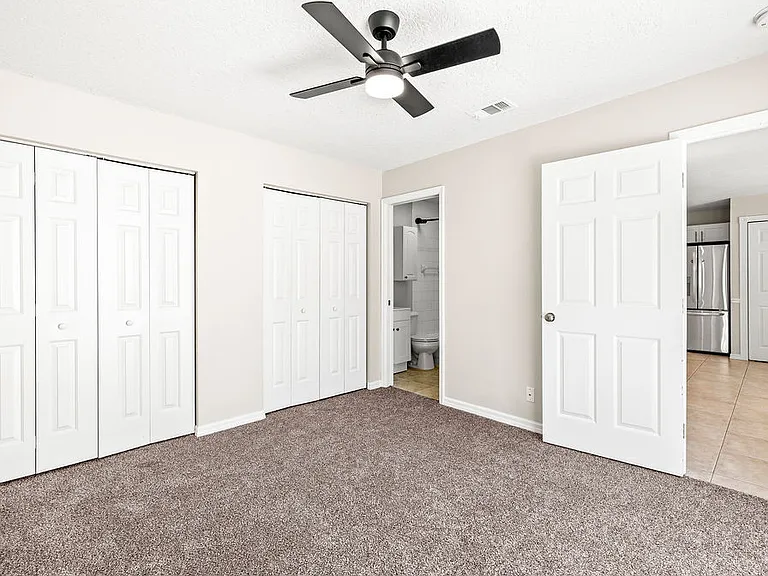 1542 N Lawnwood Cir #37D — Photo 12
