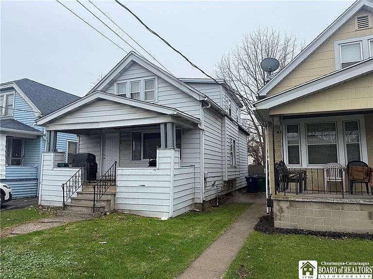 Listing photo 2