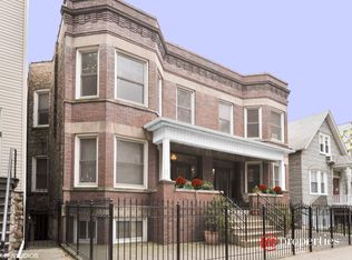 1927 W Addison St #1, Chicago, IL 60613