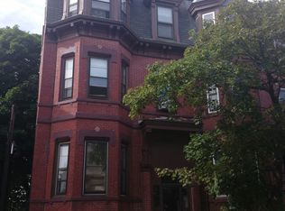 511 E 6th St #2, South Boston, MA 02127
