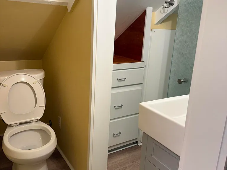 1120 Elgin Ln #A — Photo 10
