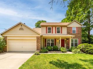 811 Walfield Ct, Saint Louis, MO 63141