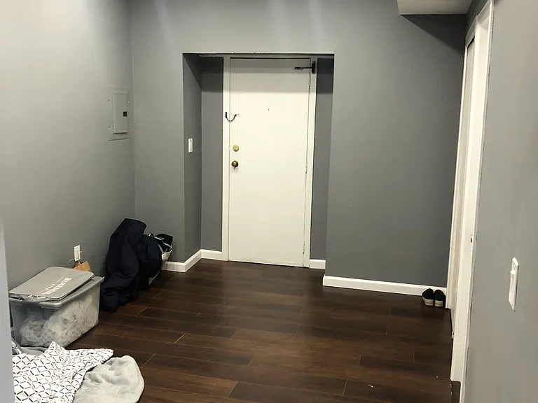 109 Columbus Pl #3 — Photo 3