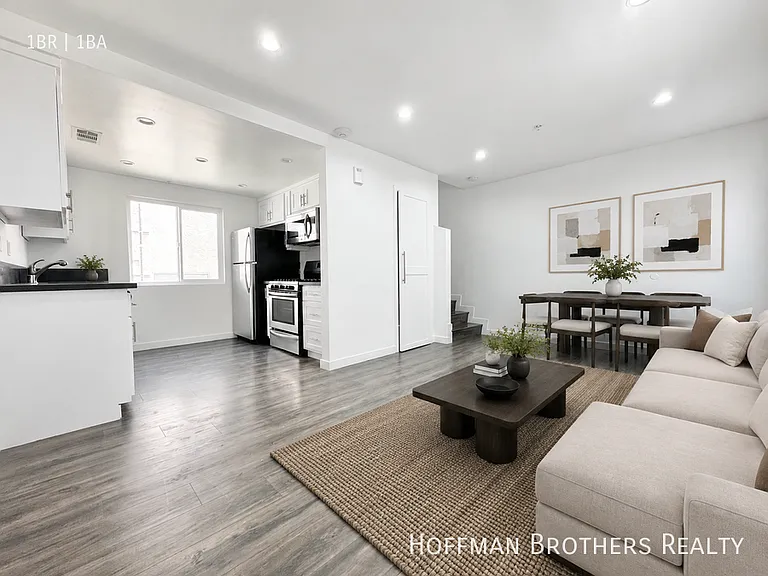 601 N Normandie Ave #5 — Photo 3