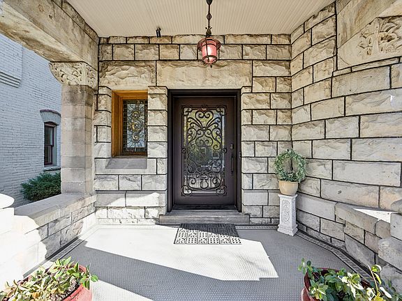 Front Entry Patio