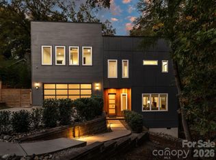 7223 Terrace Dr, Charlotte, NC 28211