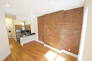 Rented by Peter Ashe