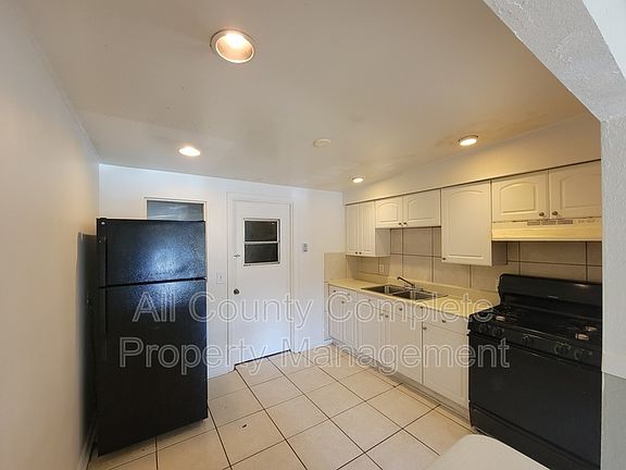 4th image of 1851 Doyon Ct