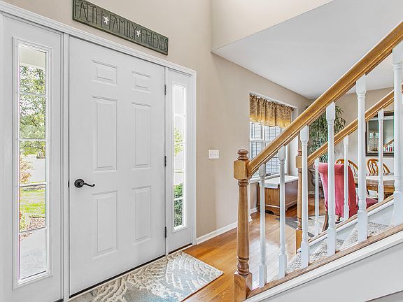 3rd image of 6059 Sheldon Oak Dr