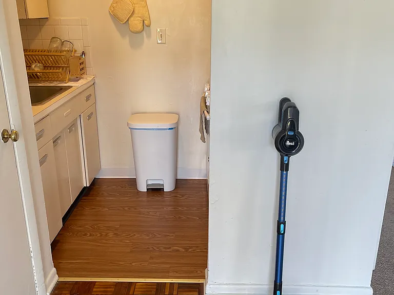 116 E Woodruff Ave #A — Photo 25