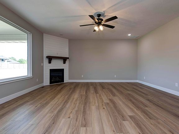 5th image of 5849 S Canterbury Lane Lot 102