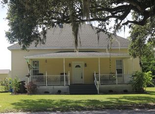 3207 Nesmith Rd, Plant City, FL 33566