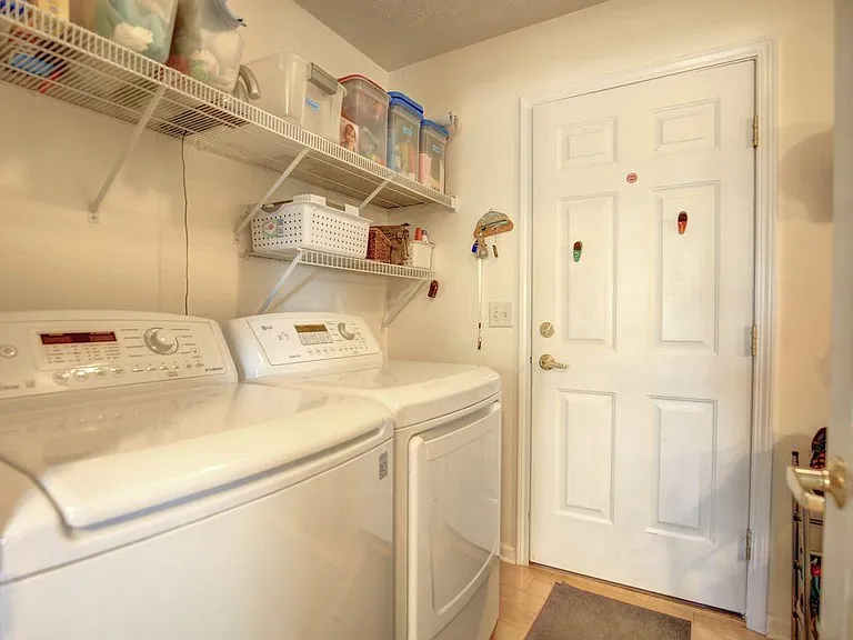 601 Sunflower St — Photo 3