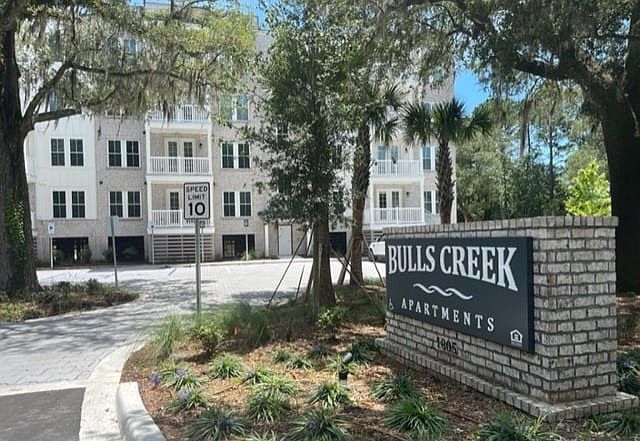 1st image of 1805 Ashley Crossing Ln #3B-2Ba-1145Sqft