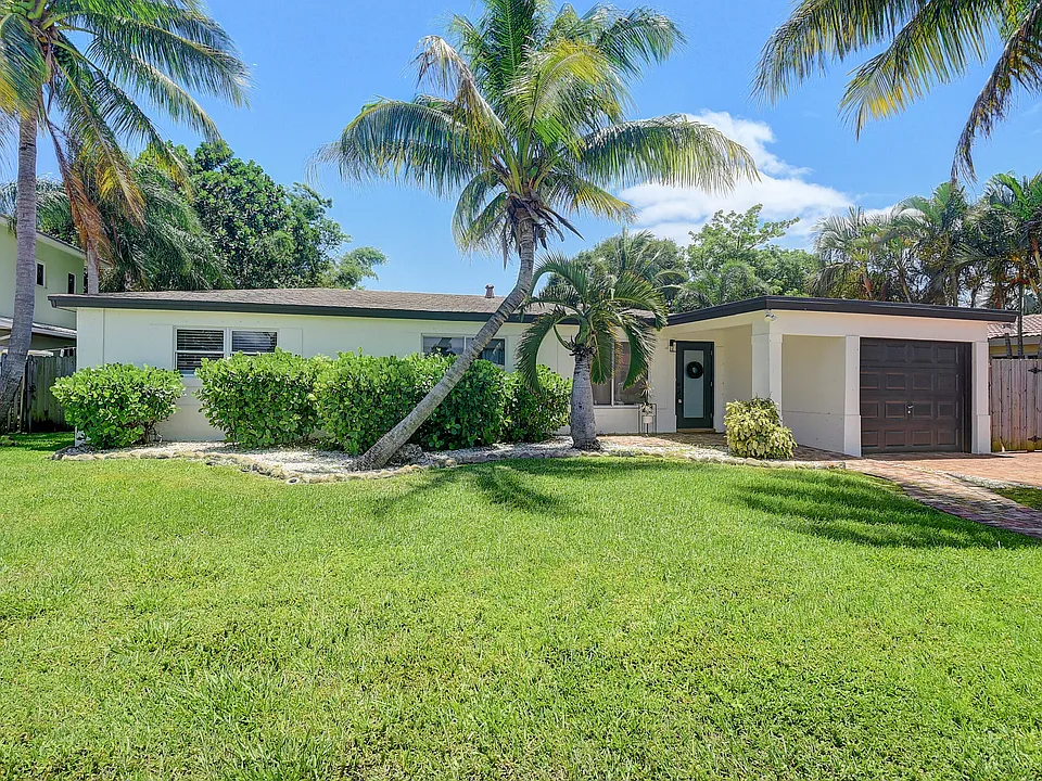 334 NE 28th Rd