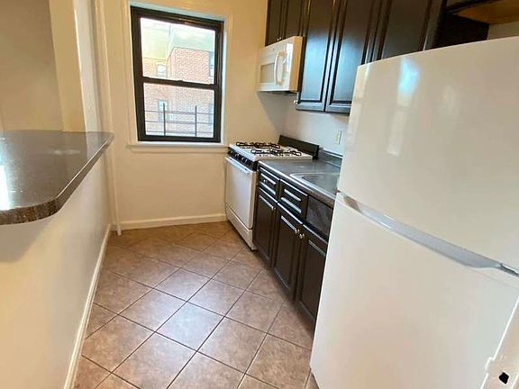 3rd image of 20-51 21st St #1A