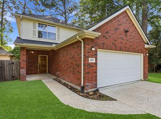 2822 Whitman Dr, Montgomery, TX 77356