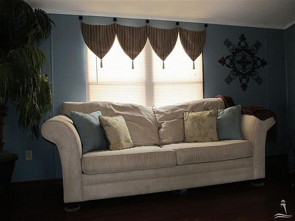 5th image of 9270 Bonaparte Dr