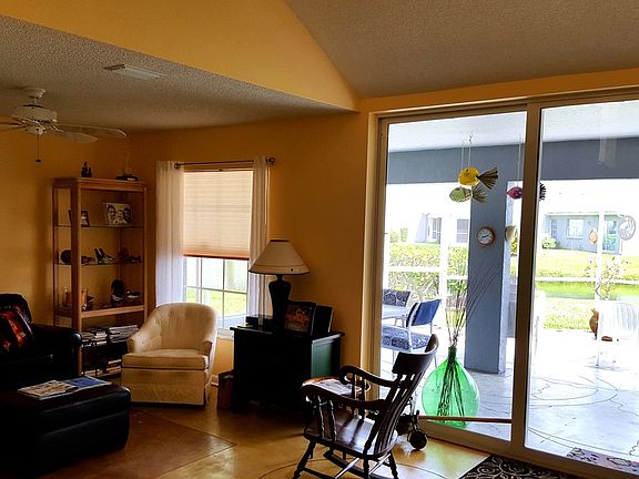 5th image of 3512 51st Avenue Dr W