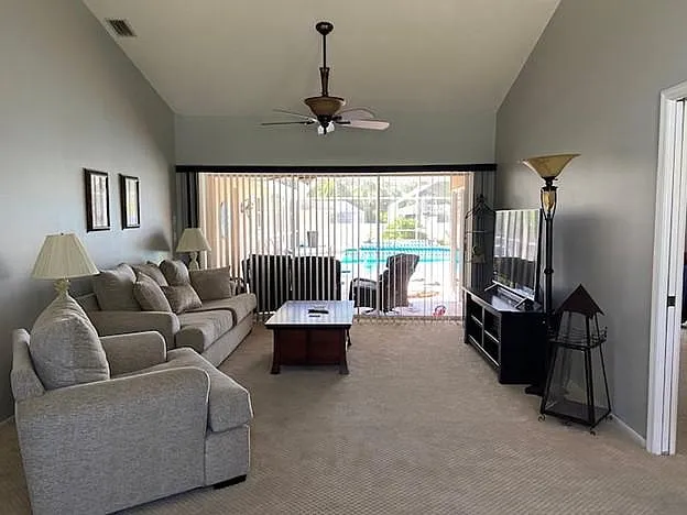 3645 Slayton Ave — Photo 6