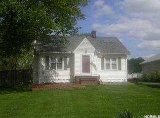 9831 Ridge Rd, North Royalton, OH 44133