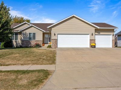 520 Rosedale Dr, Center Point, IA, 52213