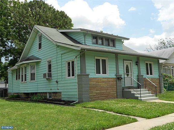 4th image of 1628 48th St