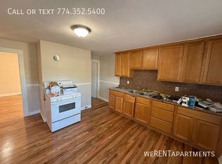 14 Elm St #14B, Brooklyn, CT 06234